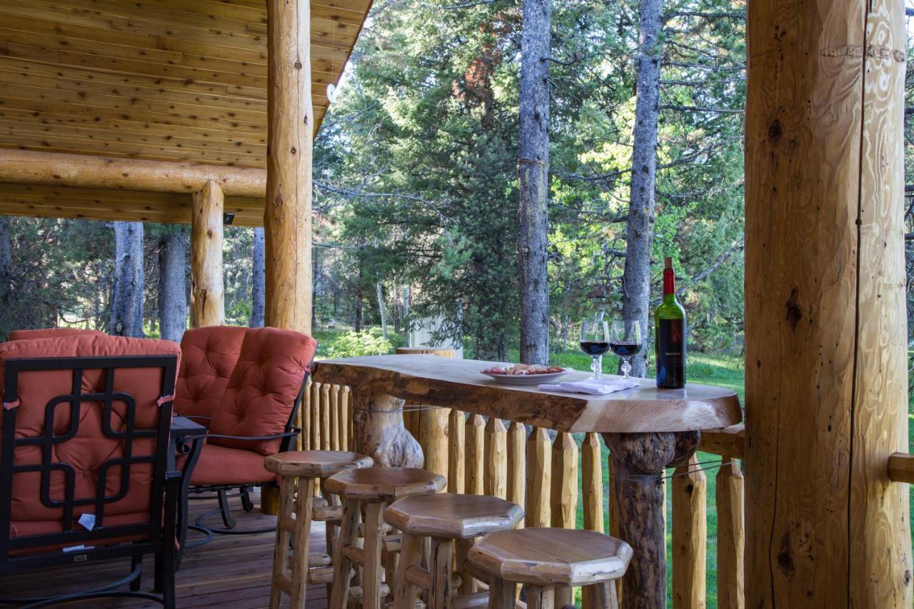 Lumberjack Lodge By Kabino Hot Tub Fire Pit Satellite Wifi Grill Large Porch آيلاند بارك المظهر الخارجي الصورة