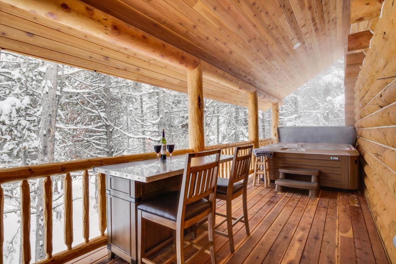 Lumberjack Lodge By Kabino Hot Tub Fire Pit Satellite Wifi Grill Large Porch آيلاند بارك المظهر الخارجي الصورة