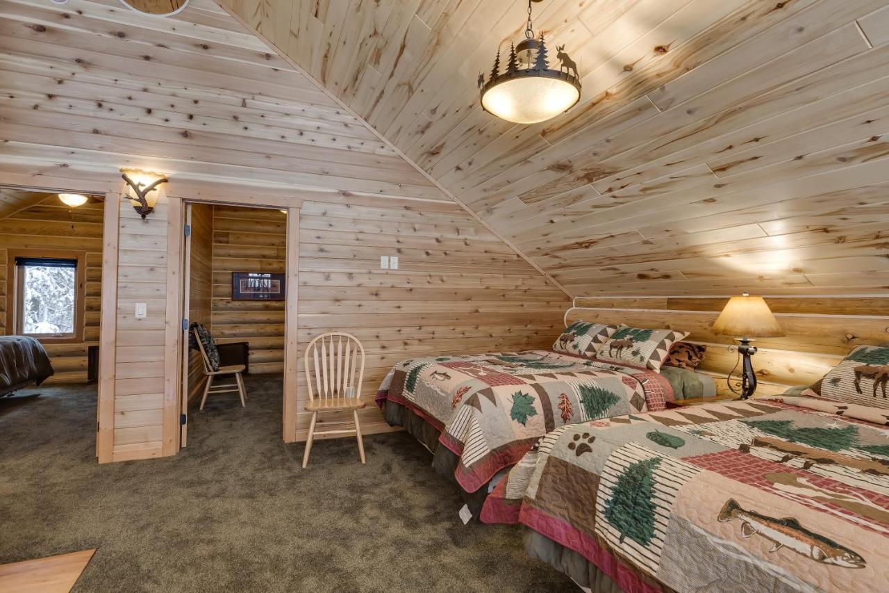 Lumberjack Lodge By Kabino Hot Tub Fire Pit Satellite Wifi Grill Large Porch آيلاند بارك المظهر الخارجي الصورة